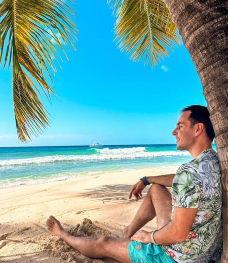 PUTUJ SA ROBERTOM DACEŠINOM